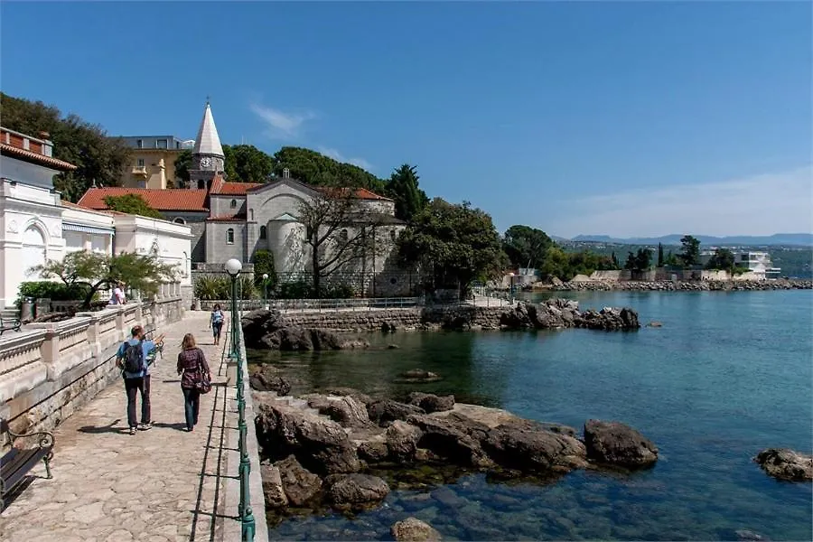 Apartment Petra Opatija